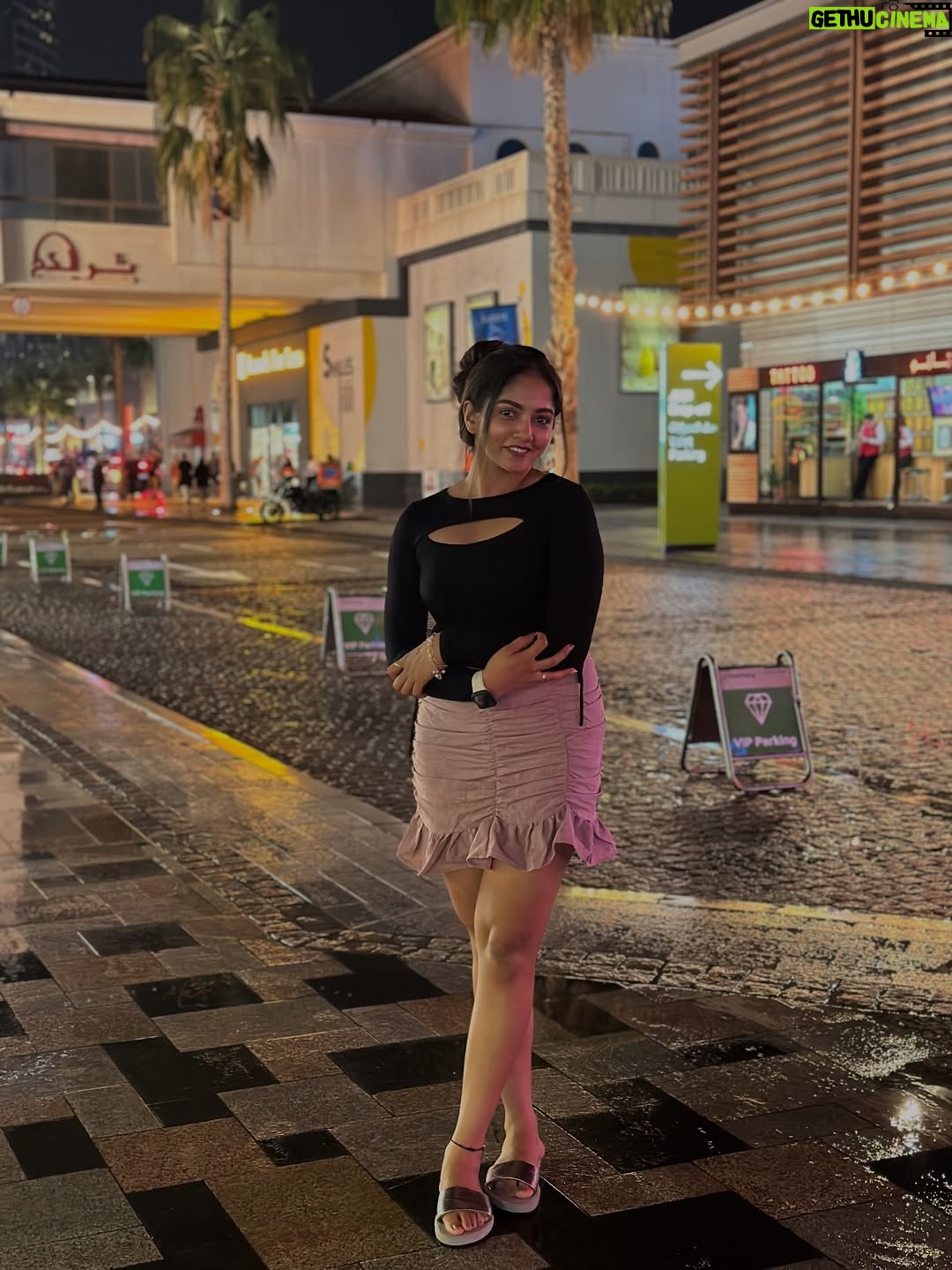 Bhavya Gowda - 256K Likes - #throwbacktodubaidiaries 

#bg #bhavya #bhavyagowda #dubai #dubai🇦🇪 #dubaitravel