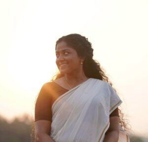Chandini Sreedharan Instagram - Thank you so much for the overwhelming love for Merinda! Your messages full of appreciation and well wishes have made my heart smile!! So happy that you guys are enjoying her quirkiness as much as I’ve enjoyed playing and being her!!! 🥰🙏🏻❤️

#PravinKooduShappu Streaming Now Only On Sony Liv