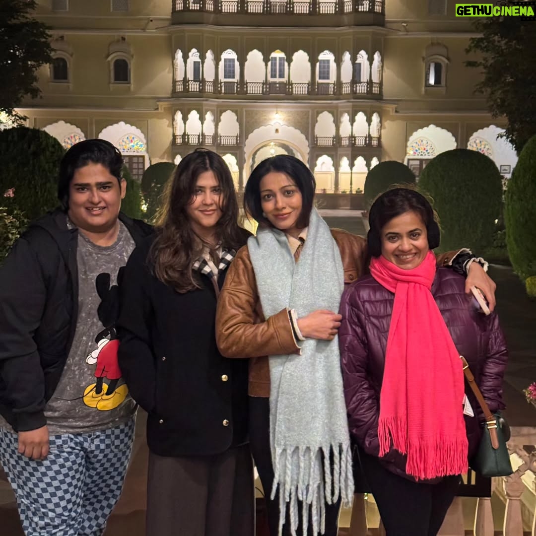 Charu Mehra - 827 Likes - "Lost in the wild vibes of Ranthambore 🌳💚

 #RanthamboreDiaries #WildlifeLovers #SafariVibes #NatureEscape"