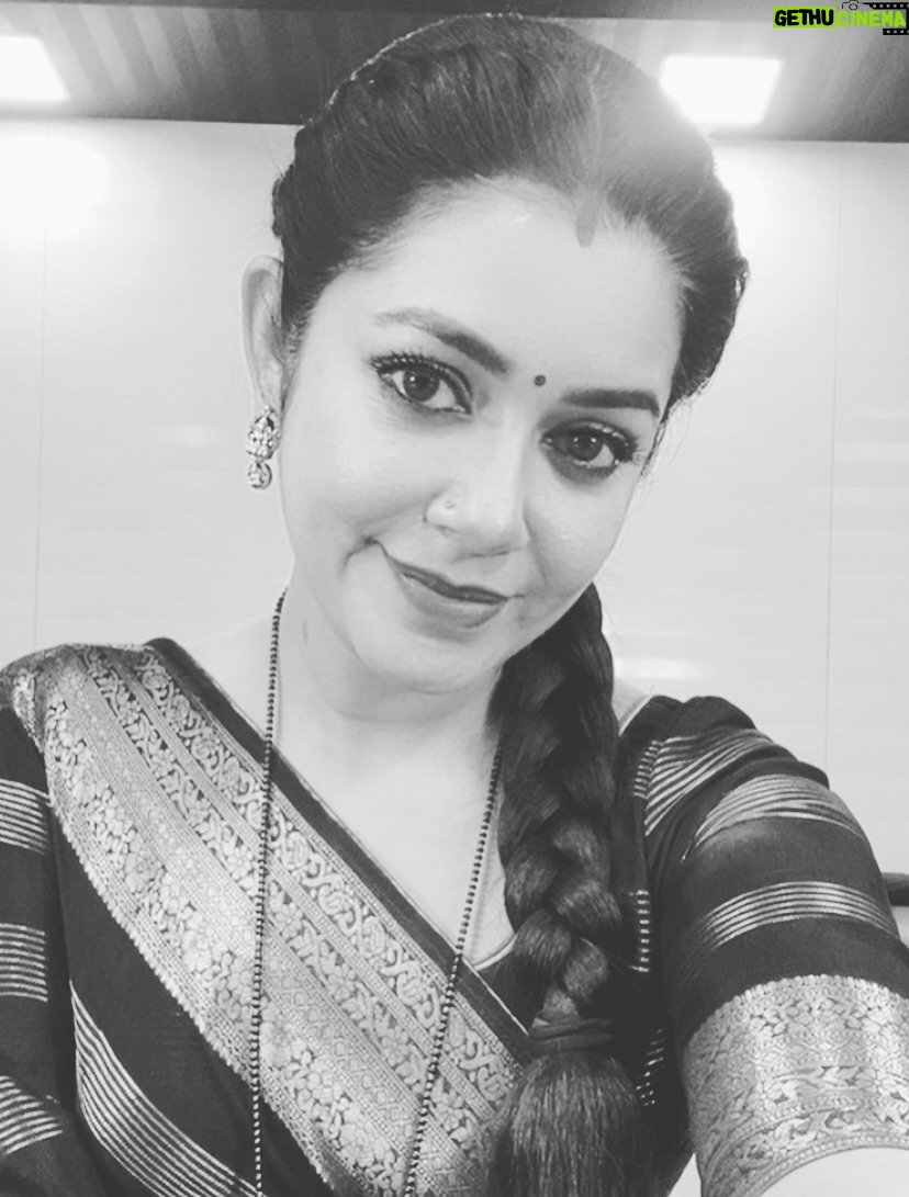 Chaya Singh - 28.5K Likes - Thank u @amruthadhaare__official for this beautiful saree. 
Bhoomi’s new look but with same old classic — bangles
