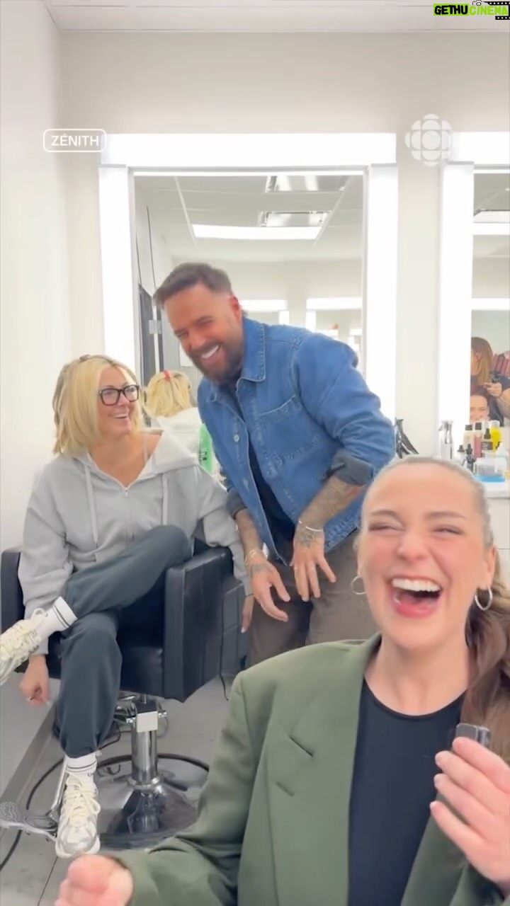 Chloée Deblois - 3.6K Likes - Pas moyen de faire un brushing tranquille sur ce plateau! 😬 On t'aime Marcus! 😂🩷

📺 Zénith, les jeudis 20h en direct sur @icirctele et @icitoutv