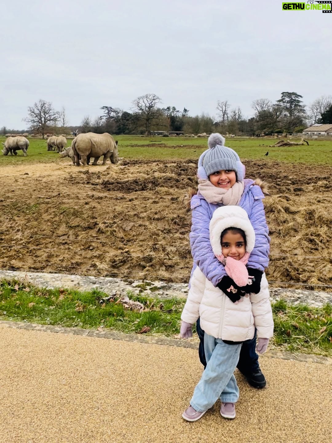 Deiya Sindhi - 9.8K Likes - London memories, family moments, and love in every frame. Saying goodbye to 2025 with a full heart and welcoming 2026… Some moments really are so easy to fall in love with❤️ 
Here’s to more travel, togetherness, and magic ahead ❤️ 
#shukrana #blessed #grateful #godsfavoritechild♥️