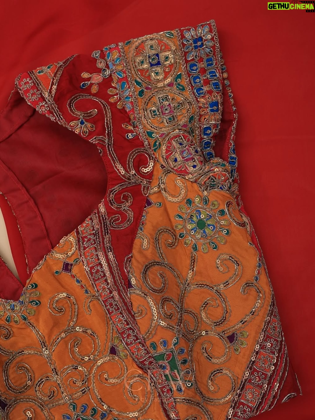 Divya Ganesh - 65K Likes - Our darling @divya_ganesan_official ❤️in our Saara Luxe Saree ✨

Comment “LINK” to order

A perfect blend of elegance, grace, and timeless beauty.
That rich drape, the detailed blouse, and the effortless charm truly made to stand out 🤍

The fluid drape, gentle sheen, and beautifully detailed Kutch-inspired embroidery on the blouse make this saree a true wardrobe essential ,perfect for daytime functions, intimate celebrations, or when you want to look naturally elegant 💫

If elegance had a colour, it would be this Saara
Soft. Serene. Forever favourite.

• Shop before it’s gone: efwbyfathima.in
• Product Search: SAARA LIUXE
• International & Bulk Orders: Available on our website
• Need help? WhatsApp: 9361590038

#efwbyfathima #efwexclusive #miasaree #pistagreen #handworkedblouse fromscratch luxurysarees lightweightdrape elegantfashionway sareelove efwstyle festiveedit