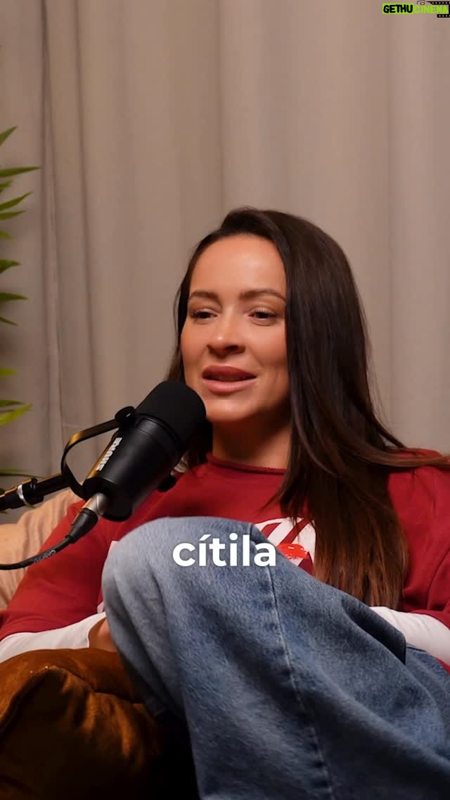 Dominika Mirgová - 18.1K Likes - Sú veci, o ktorých som dlho mlčala.
Nie preto, že by som nechcela hovoriť — ale preto, že najprv museli prebolieť.

Otázky, na ktoré som verejne nikdy neodpovedala.
Témy, ktoré si ľudia roky domýšľali.
Momenty, ktoré ma formovali viac, než bolo vidieť navonok.

V tejto prvej epizóde som sama sebe hosťom.
Otvorene hovorím o veciach, o ktorých som doteraz mlčala — o Let’s Dance, o rozvode, o tlaku, očakávaniach aj o sebe samej.

Toto je prvý diel môjho podcastu NOAČO?!
Pretože kde inde byť úprimná, ak nie vo vlastnom priestore.
A kde inde povedať veci tak, ako naozaj sú.

Nájdete ho už teraz na YouTube a full verziu na HeroHero. 💞

No a čo?! 🤍