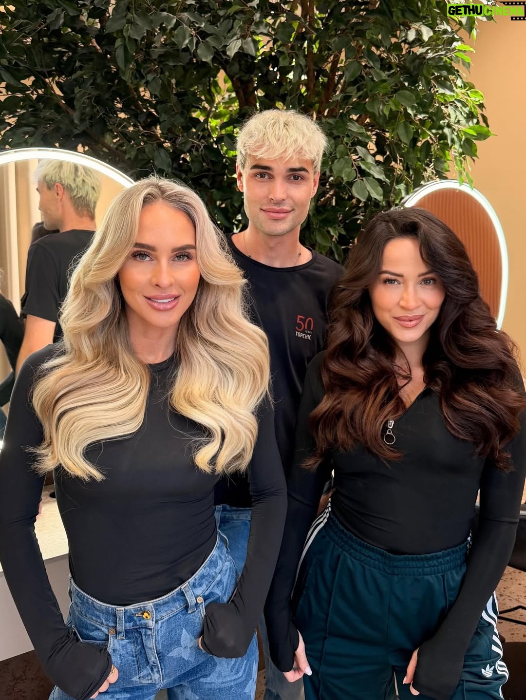 Dominika Mirgová - 10.6K Likes - Pól dňa s týmito kráskami 💇🏼‍♀️💇🏽‍♀️ Dievčatá, ďakujem že ste mi verne už niekoľko rokov ❤️✨🫶🏻