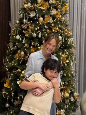 Ellen Adarna Instagram - Hello 2026 ❤️ happy new year everyone!!!