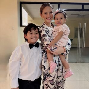 Ellen Adarna Instagram - Good job, Babing! ❤️ we are sooo proud of you. We love you so much! your joy is our joy. ❤️ thank you teacher @ryan.aviso.3 🎹