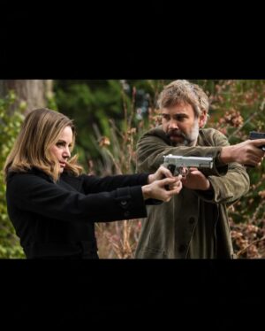 Erica Durance Instagram - Working with @mskristinlkreuk on Murder in a Small Town was so fun. Feeling sentimental today looking back and feeling so grateful for moments to create and to be with friends. Thanks @mskristinlkreuk and #rossifsutherland for letting me come and play.