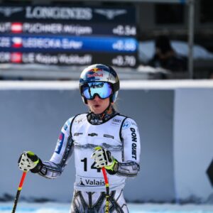 Ester Ledecká Instagram - Crans Montana SKI SG 1️⃣0️⃣

@kaestleski
@redbull

STR