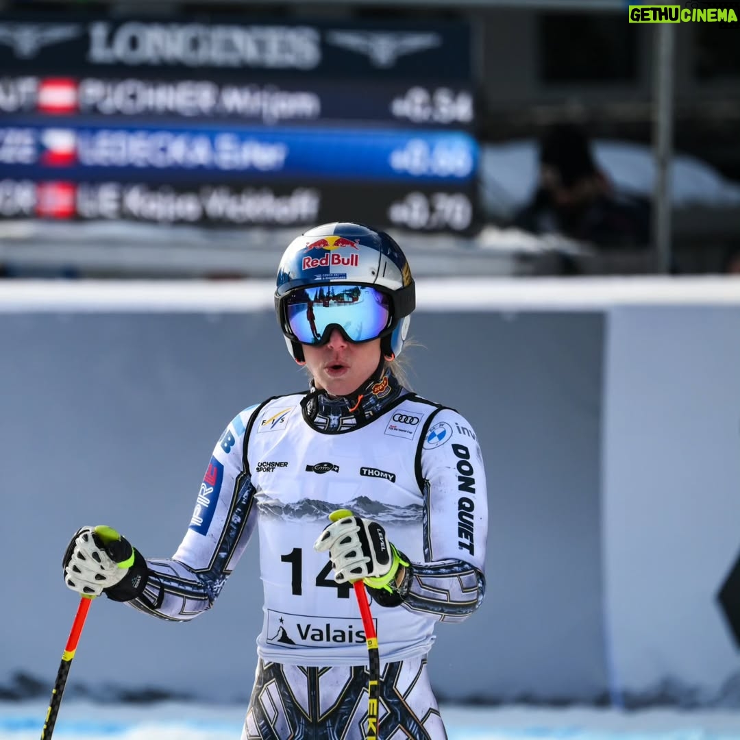 Ester Ledecká - 12.5K Likes - Crans Montana SKI SG 1️⃣0️⃣

@kaestleski
@redbull

STR