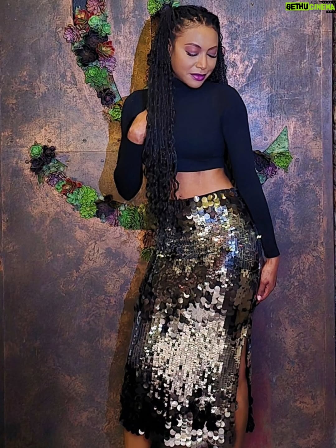 Gabrielle Dennis - 3.8K Likes - Shoutout to the staff and management at @catch21.la for accommodating my very last-minute same day birthday celebration and to my friends @ohsnapjbsmoove @comedianlilrel @shahclectic for helping to make it happen 🫶🏾To all my friends who slid through on such short notice, I love and appreciate you so much!!!! Like, I literally had friends leave their day open specifically for me since I'm known to pull some last minute shenanigans lol so I might be a bit of an indecisive mess but to be loved by your friends in spite of it means the world. And to everyone who sent birthday wishes with a phone call, text, voicemail, DM, or posted under that sweet post by @bet THANK YOU!!! The world is such a crazy place, so to be able to get a night off from the heaviness of life was a treat. More pics and videos are coming because your girl had a TIME!!! Plus, this is only like my 6th post of the year, so I owe y'all some content 🤣 but because I was mysteriously shadowbanned, you may not see this anyway 🤷🏾‍♀️🤣
Sending love and light 🤗

#BirthdayGirl #LibraSeason #PersonalNewYear #Blessed

📷 @chuckjones84