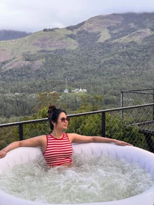 Gayathri Sri Instagram - Such a calm and happy stay 🌿 @luxeglamp_