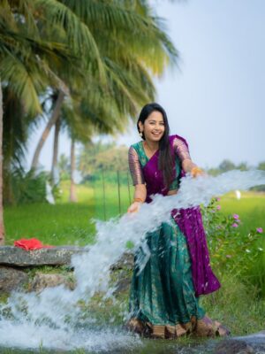 Gayathri Sri Instagram - கிராமத்து பொண்ணு 🌺
@jk.kapil
@shivangi_clothing