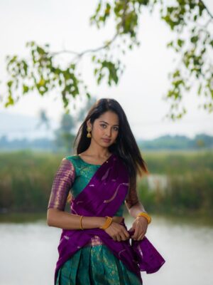 Gayathri Sri Instagram - கிராமத்து பொண்ணு 🌺
@jk.kapil
@shivangi_clothing