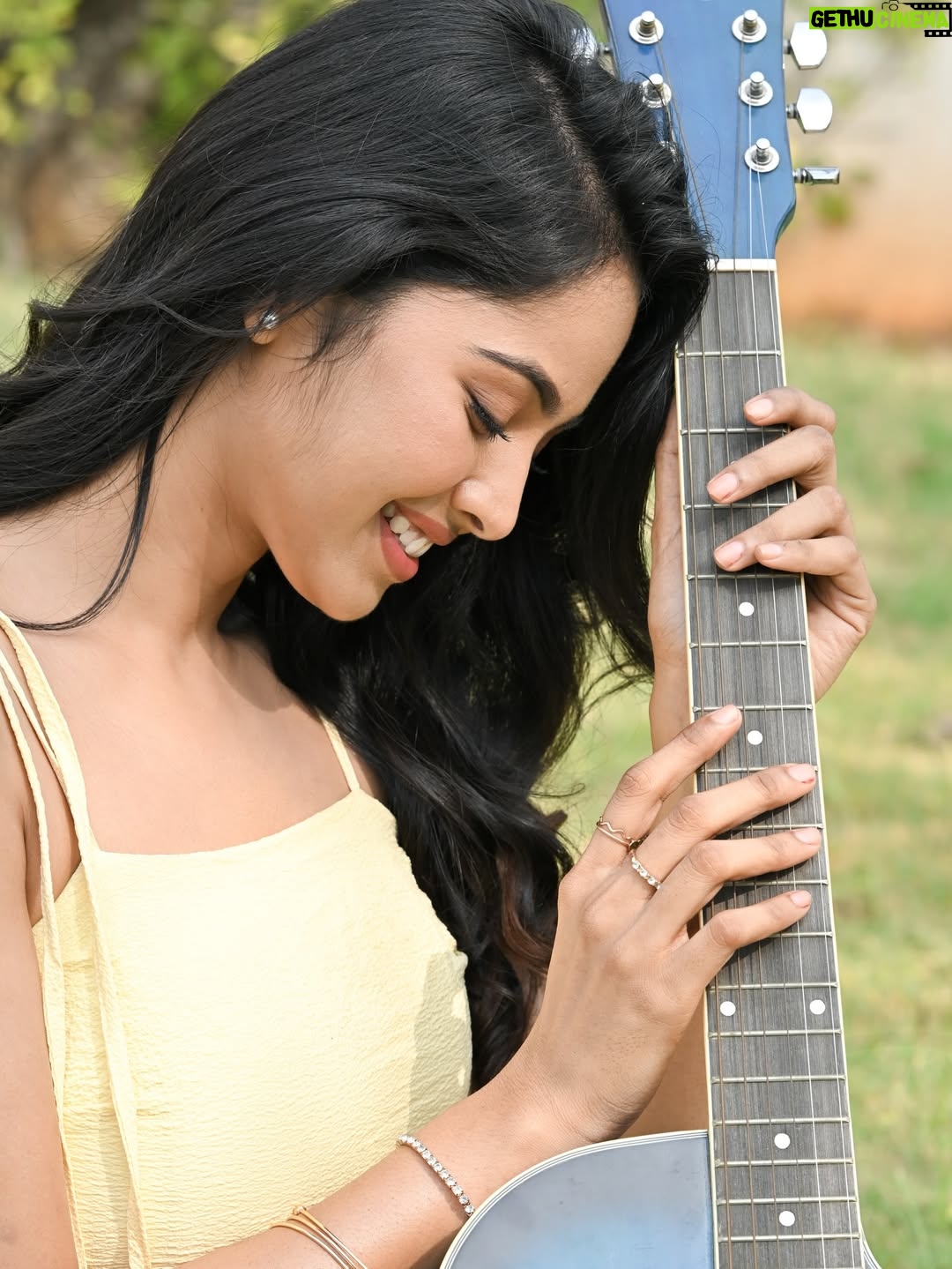 Gayathri Sri - 11.2K Likes - Just me and a quiet story 🌼. 

Team 

@shuttertrixphotography @brides.of.janani @ashwin.durairaj