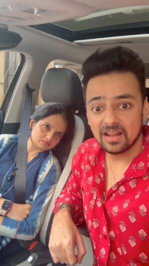 Giaa Manek Instagram - Sleeping beauty. Waking reality.
#peaceistemporary