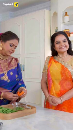 Giaa Manek Instagram - Shopping got a whole lot of fun and interactive with Flipkart Live. 
Watch Live demos, chat with the experts and shop for the products right then!
#flipkartlive #badlegilife