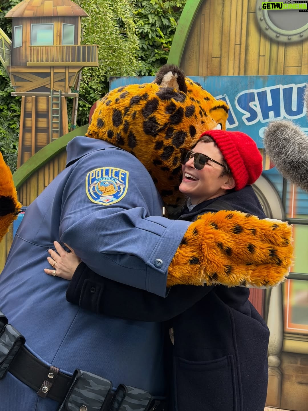 Ginnifer Goodwin - 34.3K Likes - The Dallases do @disneyland