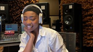 Hailey Kilgore Instagram - Ending 2025 VERY grateful ❤️ This year gave me SO MUCH. Life has gotten so much lighter, kinder, and so vibrant. It’s a gift. I know I’ve gotten kinda quiet on here. We’ve been busy building up our lil world for you all. And she’s just about ready. These last 8 years of building, tearing down, regenerating and growing have been hard but now I know they’ve been so fucking necessary.  Completely losing myself and slowing down, taking the steps to re-introduce myself, accept and nourish the ugly parts, welcoming change and light. It’s a blessing. If you’re in the process of your own personal metamorphosis right now. I see you. At every stage. I’m proud of ya. This album is for us! See you next year 🥂