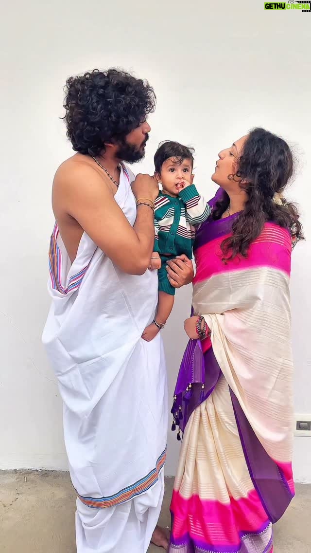 Hariprriya - 149.9K Likes - ಗೂಂ….ಗುಡುಕ್….👶🏻

#simhapriya #love #family #transformation #viprahnsimha #ourtradition 

🎥 :- @imchitte_ 😎