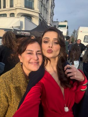 Hilal Saral Instagram - @sinemunsal ❤️🌹