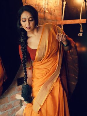 Hitha Chandrashekar Instagram - Reposting one of the best shoots I’ve been part of yet (shot in 2021)

Outfits @kalasthreebytejaswini 
Styling @tejuanjankumar 
HMU @ashwiniramesh_11 
Shot by @e_p_i_c_s ✨