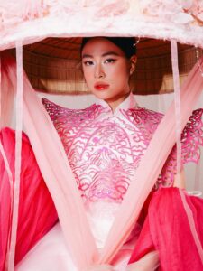 Actress Hoang Thuy Linh HD Photos and Wallpapers December 2025