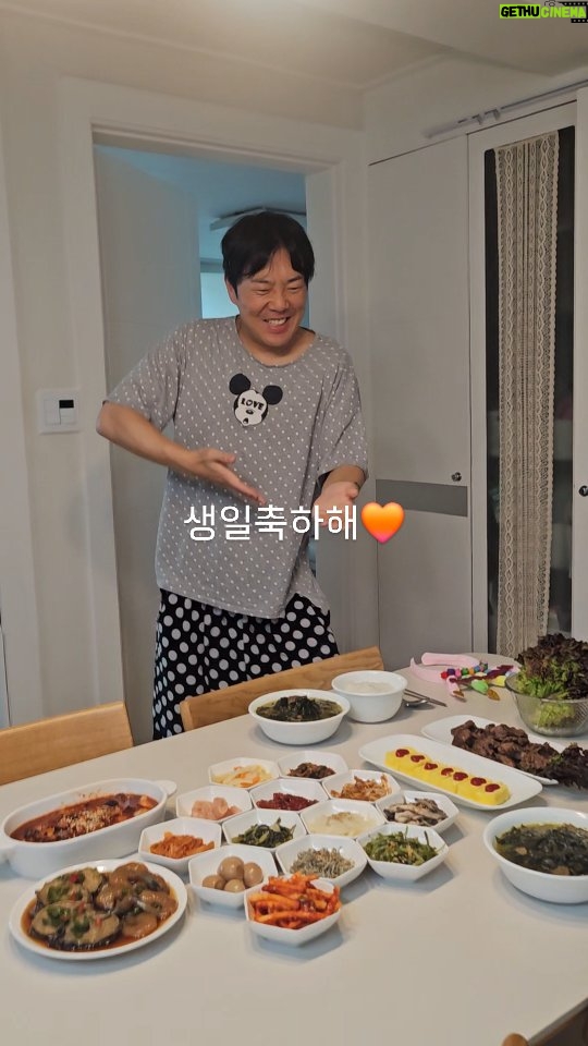 Hong Yun-hwa - 8K Likes - .
용사님 생일츄카햄ㅎㅎ
🧡🧡🧡🧡🧡🧡🧡🧡
내년엔 랍스타해쥬께ㅎㅎ