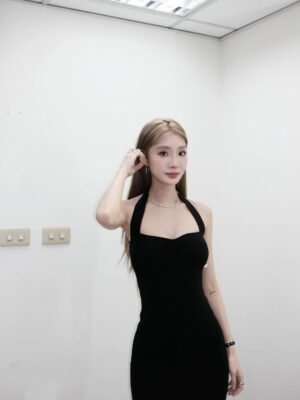 Chen Hua Instagram - 最近在當可愛女人🤓