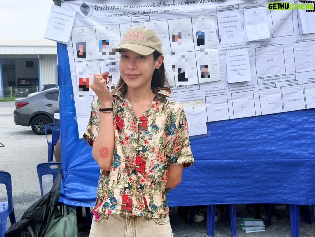 Intira Charoenpura - 5.9K Likes - Done! ออกไปใช้สิทธิ์กันเยอะๆน้า~ วันนี้มีเลือกตั้ง เลือกคน เลือกพรรค แล้วอย่าลืมลงประชามติด้วยค่า ✨