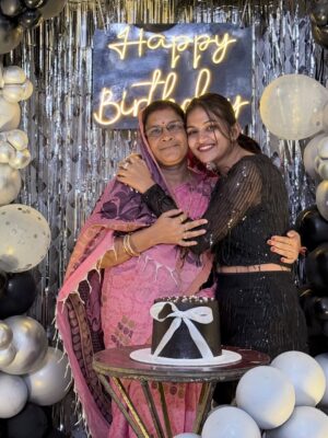 Ishwari Panda Instagram - 🖤🧿🖤