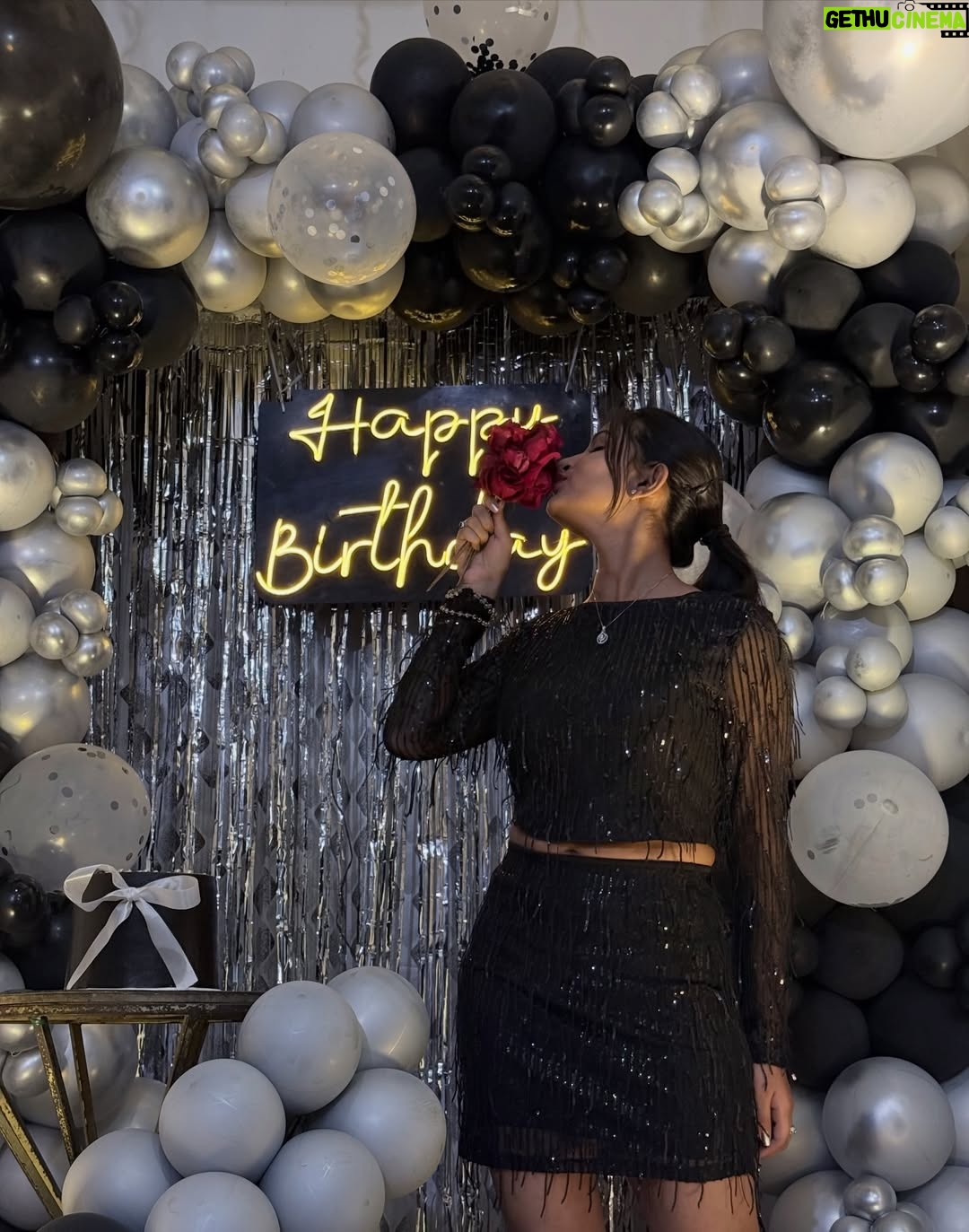 Ishwari Panda - 18.5K Likes - It’s Ishwari’s 18th Birthday Party 🖤✨

Decor by:- @_decor_t_o_adore_ 🫶