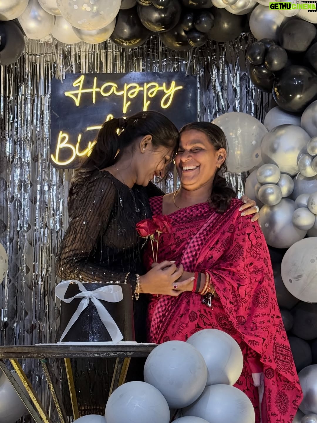 Ishwari Panda - 5.5K Likes - 🖤🧿🖤