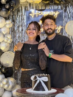 Ishwari Panda Instagram - 🖤🧿🖤
