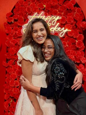 Jacqueline Fernandas Instagram - This birthday was truly special 💛
After many years, this one meant so much because I was surrounded by my people—those who wish me only happiness.
Special thanks to my baby @yuvaraj.selvanambi for all the love and effort. You made me feel so happy and so special 🫶
And to my friends who love, protect, and support me—you all made me feel like a queen 👑
Forever grateful ✨
@rayan_offl @soundariya_nanjundan @subikanifabint @vishnuvijay_offl @its_m.ano @u_know_robin @kabir_100395 @lonely_boy_sha @riya_thiyagarajan @ananthi_rj @ianjaliprabhakaran
Location - @villahopper70 ( beautiful stay)
Decor- @kr_decors
Cake - @cakecouture_chennai