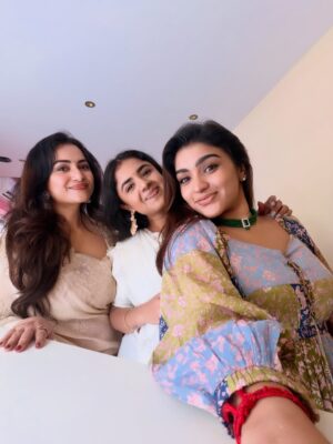 Janani Ashok Kumar Instagram - Some days stay with you forever, and today is one of those🫶🧿
Some victories feel personal, even when they aren’t yours 🥹❤️

Watching my girl @janani_ashokkumar turn her dream into reality today 🥹
 
Coming soon for you all to taste 😋 All shop and location details will be shared by her soon 🫶

So so happy and proud de🥹❤️

Also inime  enak free dessert dhaaan😜😜😜
