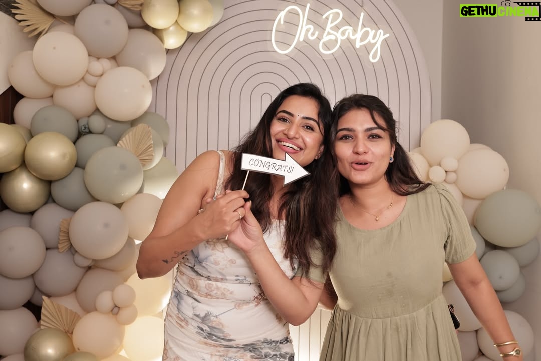 Janani Ashok Kumar - 191.3K Likes - Fun riot of our trio 😅
🧿🧿🧿
#friends #babyshower 
📸: @gk_.photography._