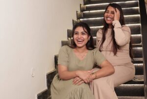 Janani Ashok Kumar Instagram - Fun riot of our trio 😅
🧿🧿🧿
#friends #babyshower 
📸: @gk_.photography._