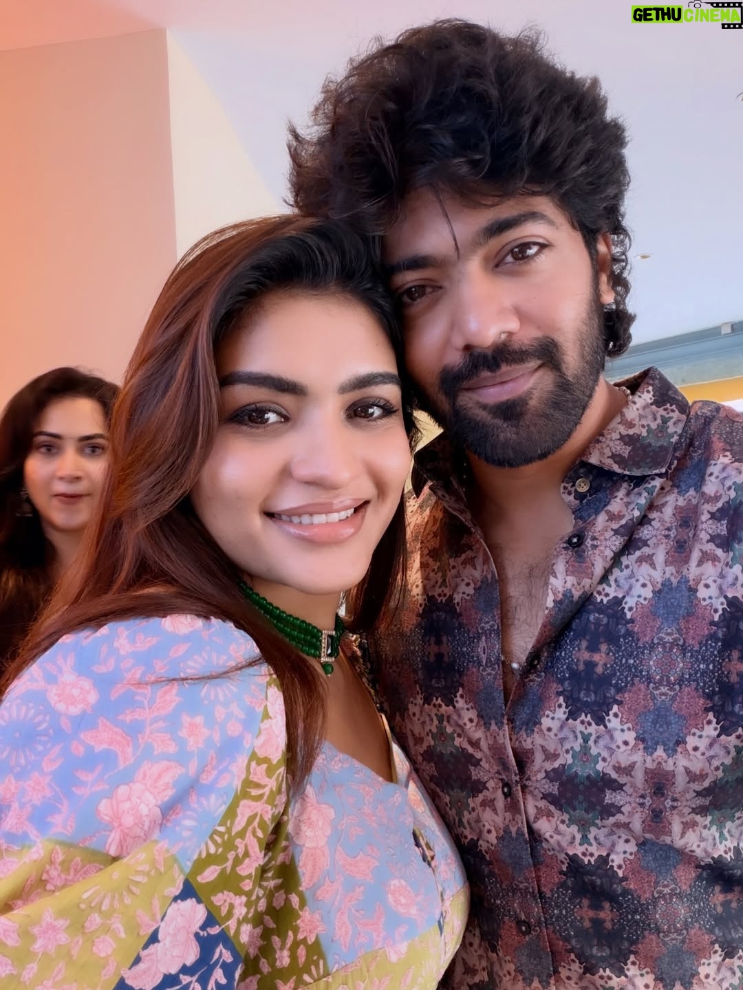 Janani Ashok Kumar - 72.1K Likes - Some days stay with you forever, and today is one of those🫶🧿
Some victories feel personal, even when they aren’t yours 🥹❤️

Watching my girl @janani_ashokkumar turn her dream into reality today 🥹
 
Coming soon for you all to taste 😋 All shop and location details will be shared by her soon 🫶

So so happy and proud de🥹❤️

Also inime  enak free dessert dhaaan😜😜😜