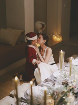 Janie Tienphosuwan Instagram - As time continues to move forward,
my only wish is this 
that we grow, change, and heal together.
That no matter where life leads us,
my hand will always be reaching for yours. Merry Christmas, my love. 🎄