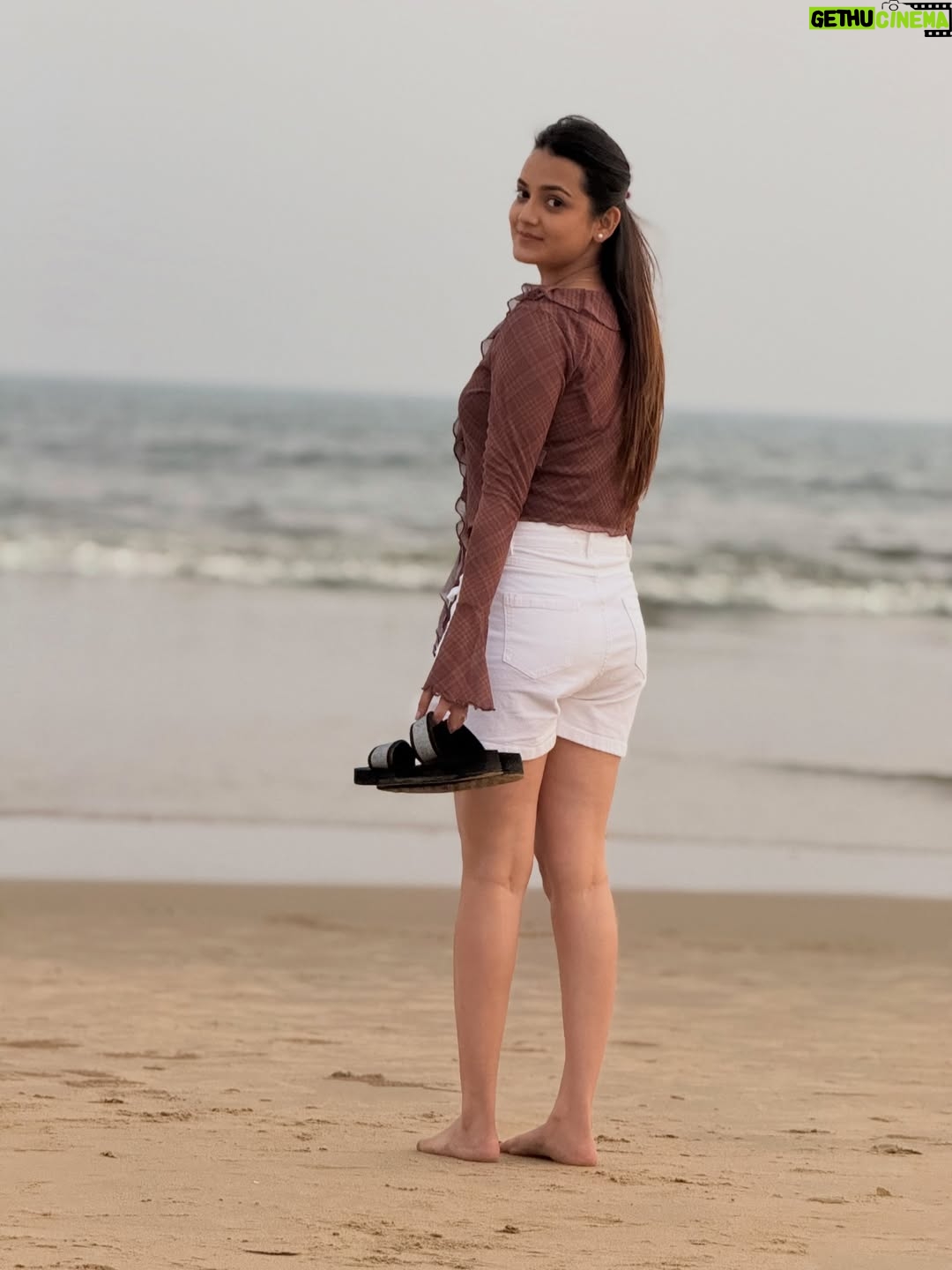 Jasmine Rath - 32.6K Likes - Thodi si cute, thodi si pagal 💫

#jasminerath