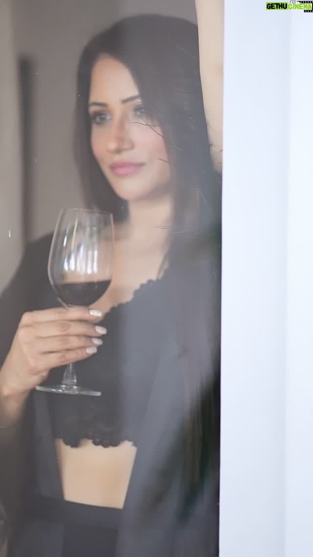 Jazz Sodhi - 2.6K Likes - 🖤🖤🖤🖤🖤