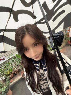 Jessica Chan Yee-Chun Instagram - Jessica方聖誕加