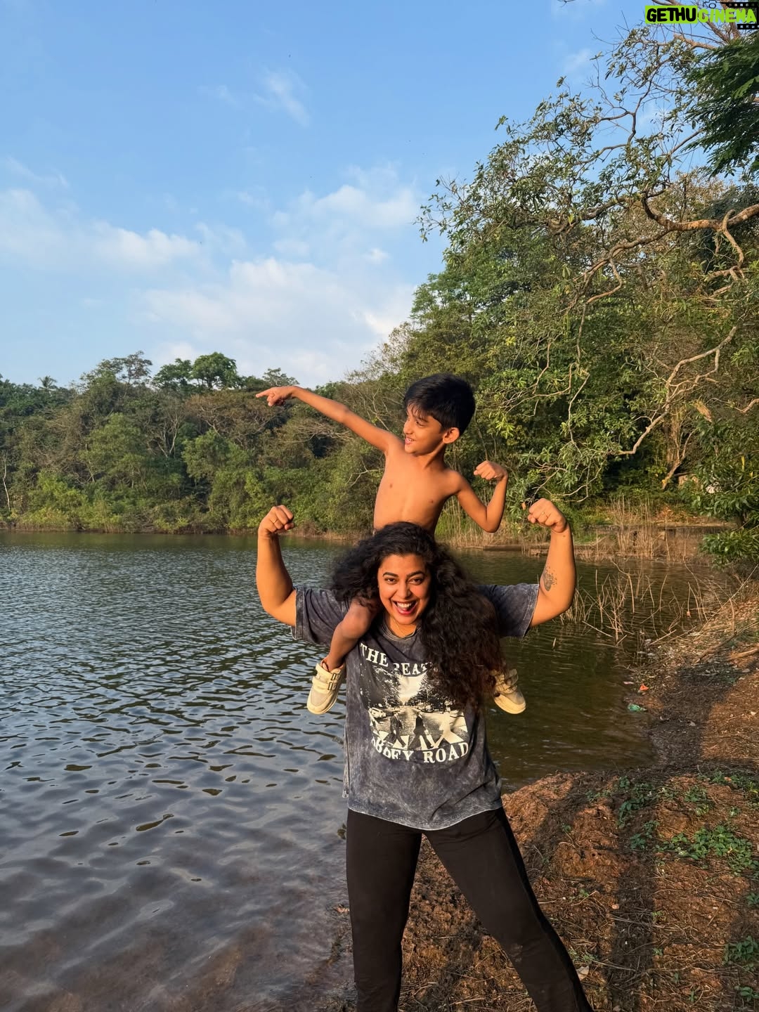 Jewel Mary - 4.9K Likes - അനന്തിരവൻ ഓൺ മിസ് പോഞ്ഞിക്കര ! @neenu.love.art