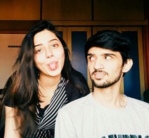 Jheel Mehta Instagram - Is 2016 back? Hahaha, had to hop on this trend. I can’t believe how difficult it was to find pictures without a filter or effect on😂 LOVEDDDD Retrica btw. #2016 #throwbackthursday