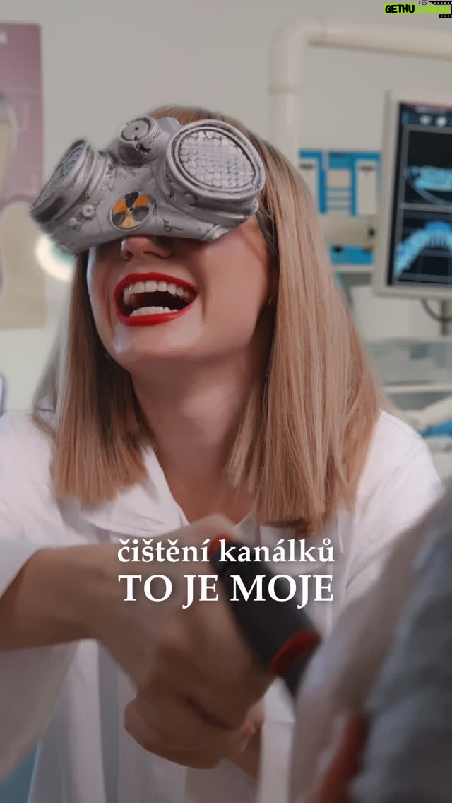 Jiřina Daňhelová - 17.4K Likes - PRVOTŘÍDNÍ HYGIENICKÁ SOUTĚŽ o roční zásobu ústní vody parodontax  Active Gum Health Extra Fresh! 

Podminky:
1) Olajkuješ
2) Označíš svýho oblíbenýho experta. Nemusí to bejt expert na zuby. Ale může 😁

Třem z vás přijede před barák kamion s ustní vodou a sousedi se pomějou ! 

Platí do 6.11

UDĚLEJTE TAKY NĚCO PRO DRUHÉ 
neasi ❤️

Ať mužete na druhé mluvit zblízka. 

#parodontax 
#ExpertVPeciODasne
#parodontaxBeauty
Spolupráce

Ústní vody parodontax jsou kosmetické přípravky.