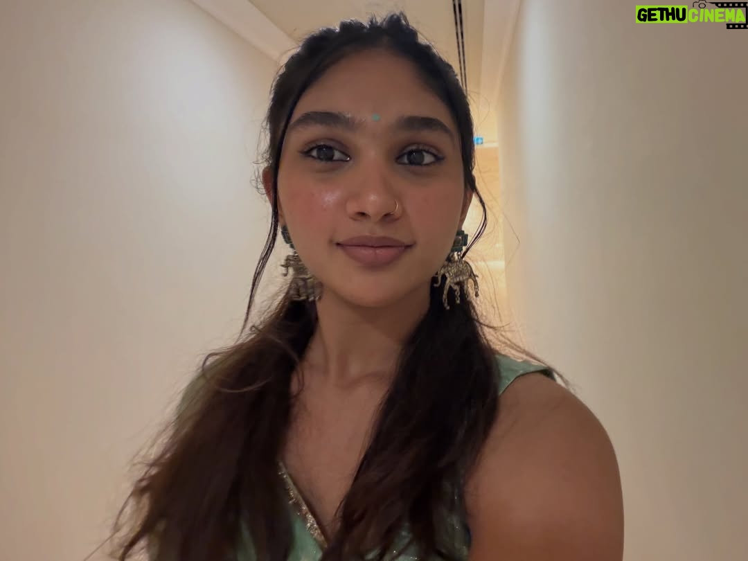 Jovika vijaykumar - 59.6K Likes - Unleash the pachai podavai pictures 🦚