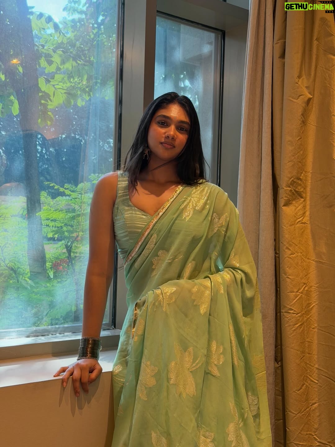 Jovika vijaykumar - 53.9K Likes - இனிய பொங்கல் நல்வாழ்த்துக்கள் & సంక్రాంతి శుభాకాంక్షలు ❤️

Thank you @starambika aunty for your lovely saree 🥰

Thank you for the pictures @rahuldev1177 uncleee 💕