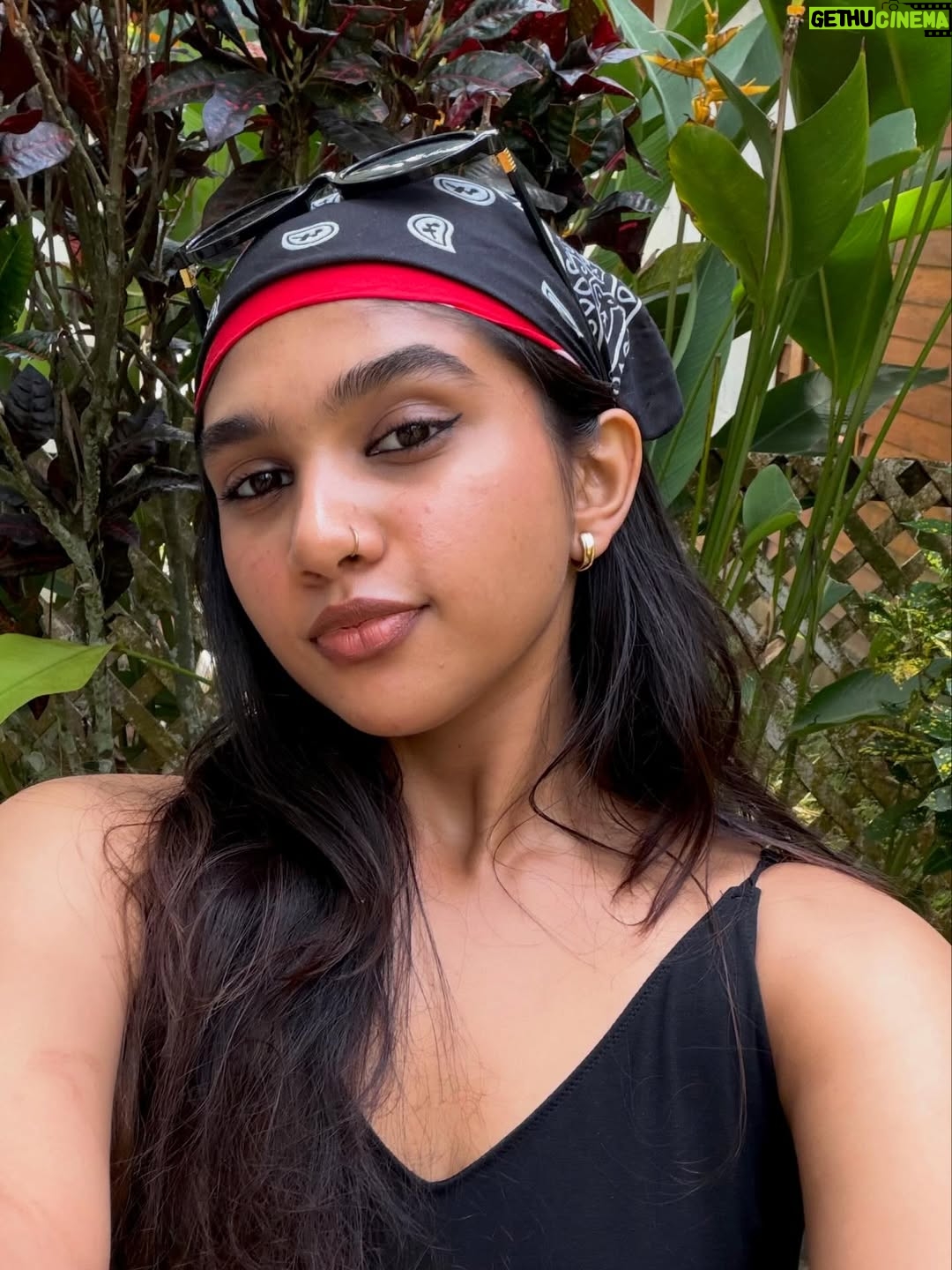 Jovika vijaykumar - 43K Likes - this girl is coconuts 🥥🌴🏴‍☠️