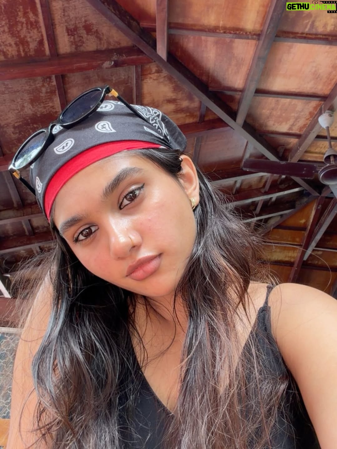 Jovika vijaykumar - 43K Likes - this girl is coconuts 🥥🌴🏴‍☠️